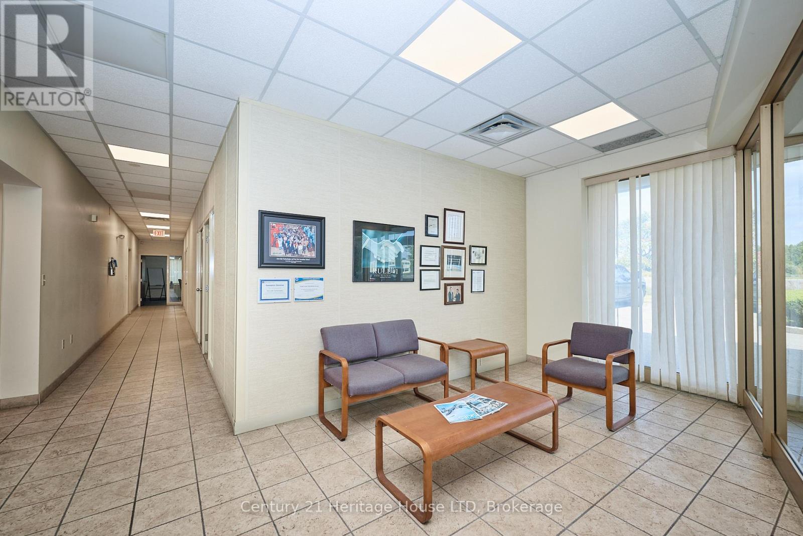 1767 Pettit Road N, Fort Erie, Ontario  L2A 5M4 - Photo 26 - X12559578