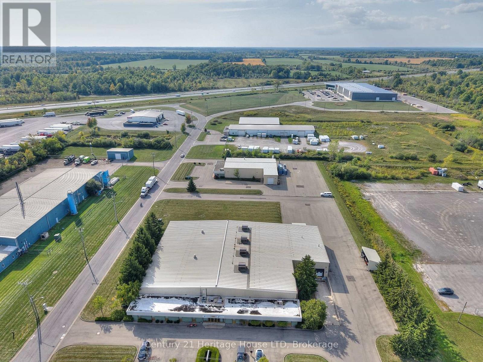 1767 Pettit Road N, Fort Erie, Ontario  L2A 5M4 - Photo 32 - X12559578