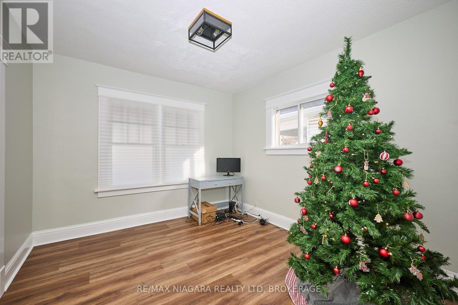 5006 Morrison Street, Niagara Falls, Ontario  L2E 2C6 - Photo 10 - X12559598