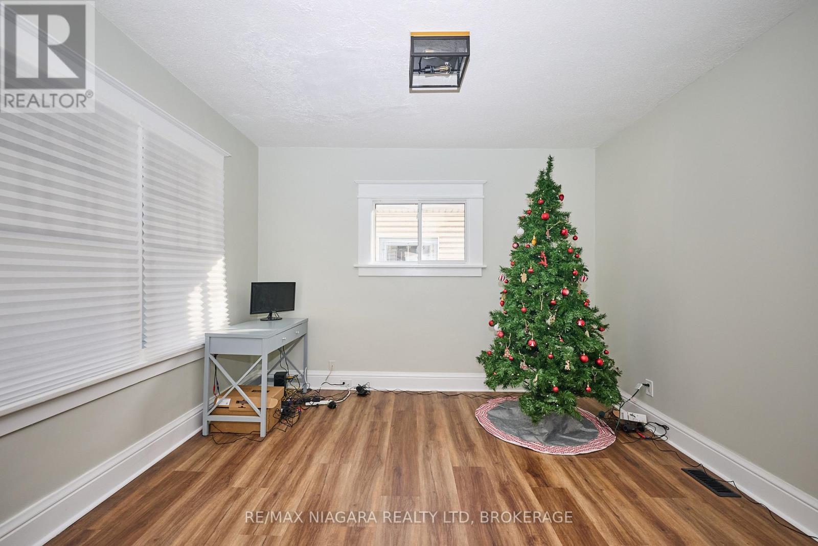 5006 Morrison Street, Niagara Falls, Ontario  L2E 2C6 - Photo 9 - X12559598