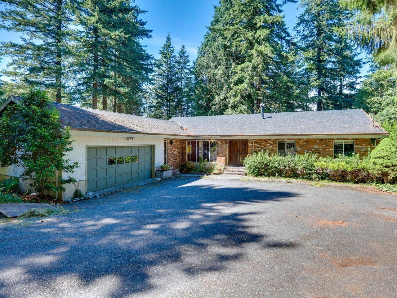 13563 28 Avenue, Surrey, British Columbia V4P 1X2 - Photo 3 - R3068325