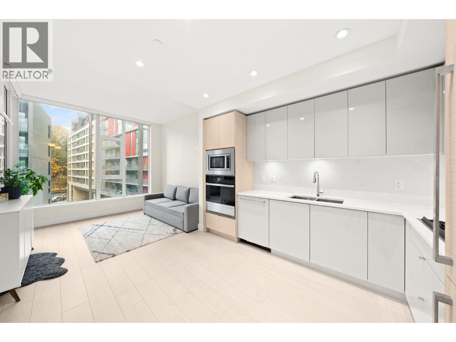 519 3438 Sawmill Crescent, Vancouver, British Columbia  V5S 0E3 - Photo 3 - R3068721