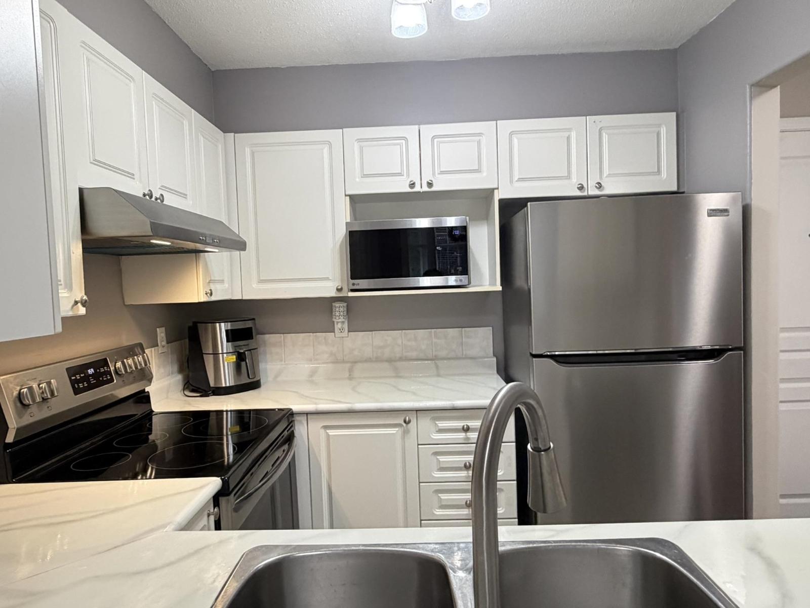 409 9979 140 Street, Surrey, British Columbia  V3T 5W2 - Photo 13 - R3066768