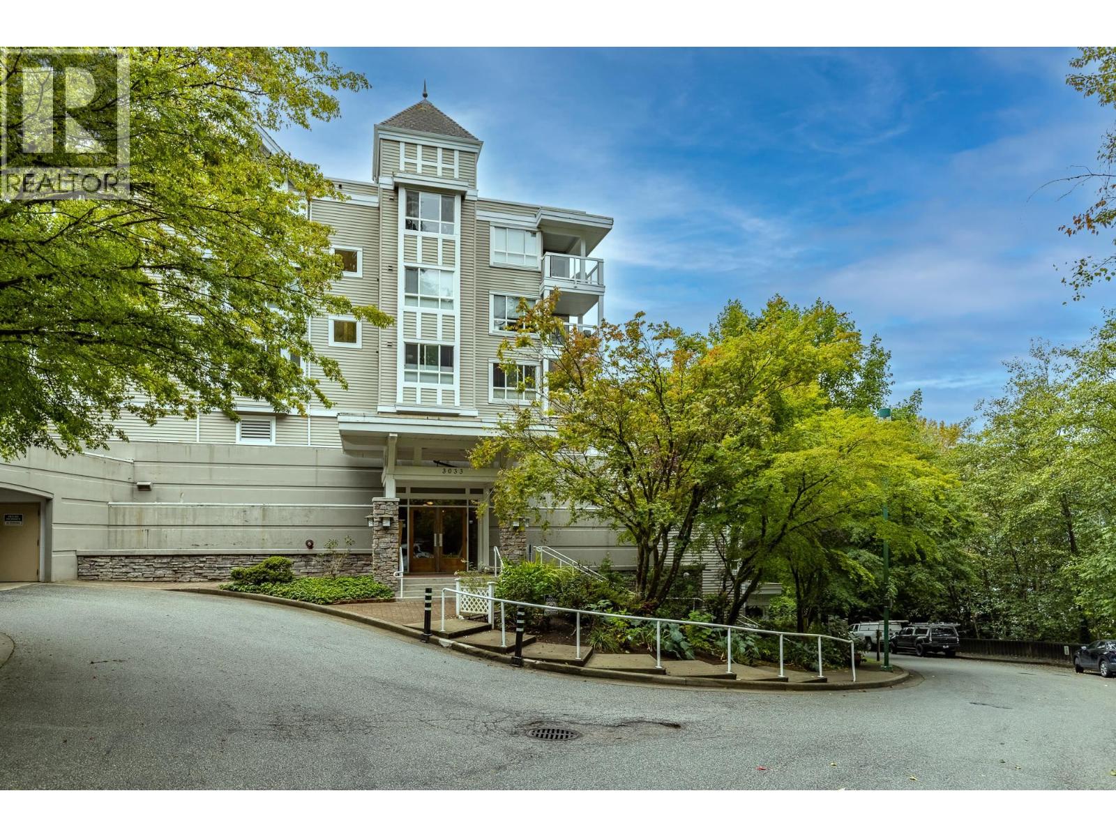 202 3033 Terravista Place, Port Moody, British Columbia  V3H 5A3 - Photo 6 - R3068186