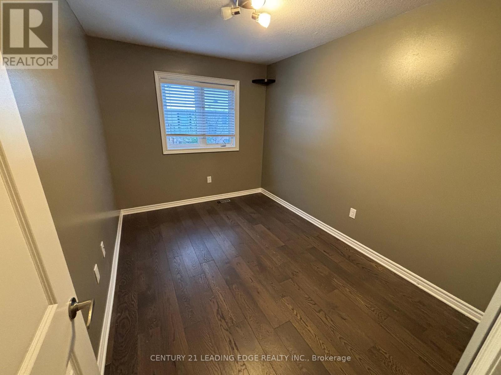 70 - 3320 Meadowgate Boulevard, London South, Ontario  N6M 0A7 - Photo 13 - X12559270