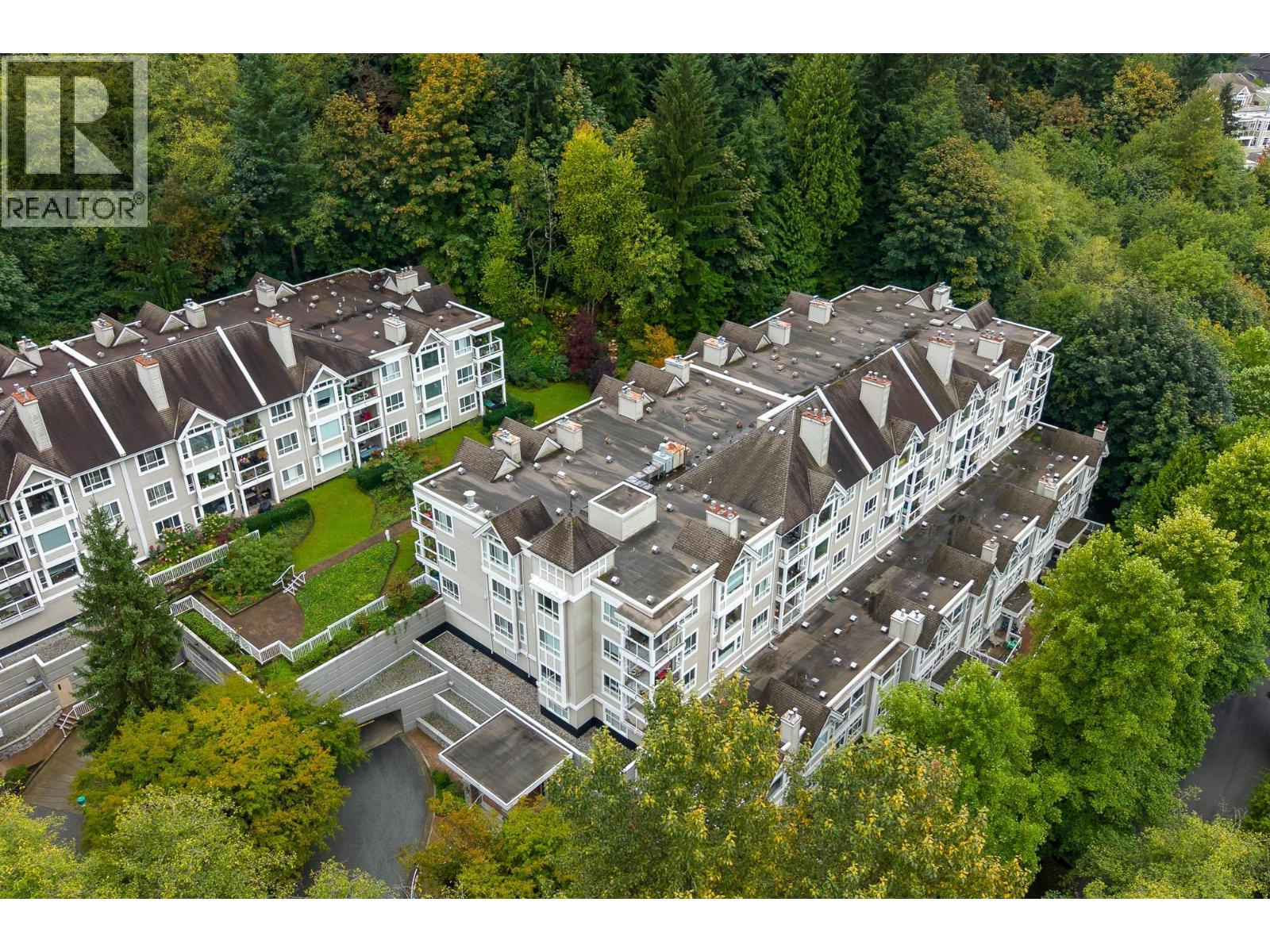 202 3033 Terravista Place, Port Moody, British Columbia  V3H 5A3 - Photo 2 - R3068186