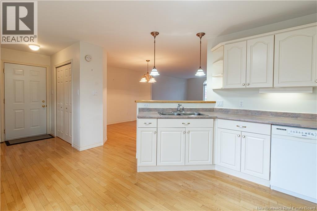 131 Bryant Drive, Sussex, New Brunswick  E4E 5X1 - Photo 6 - NB130173