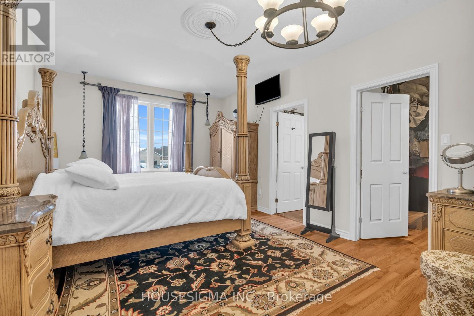 12 Starlight Lane, Thames Centre, Ontario  N0L 1G5 - Photo 10 - X12559440