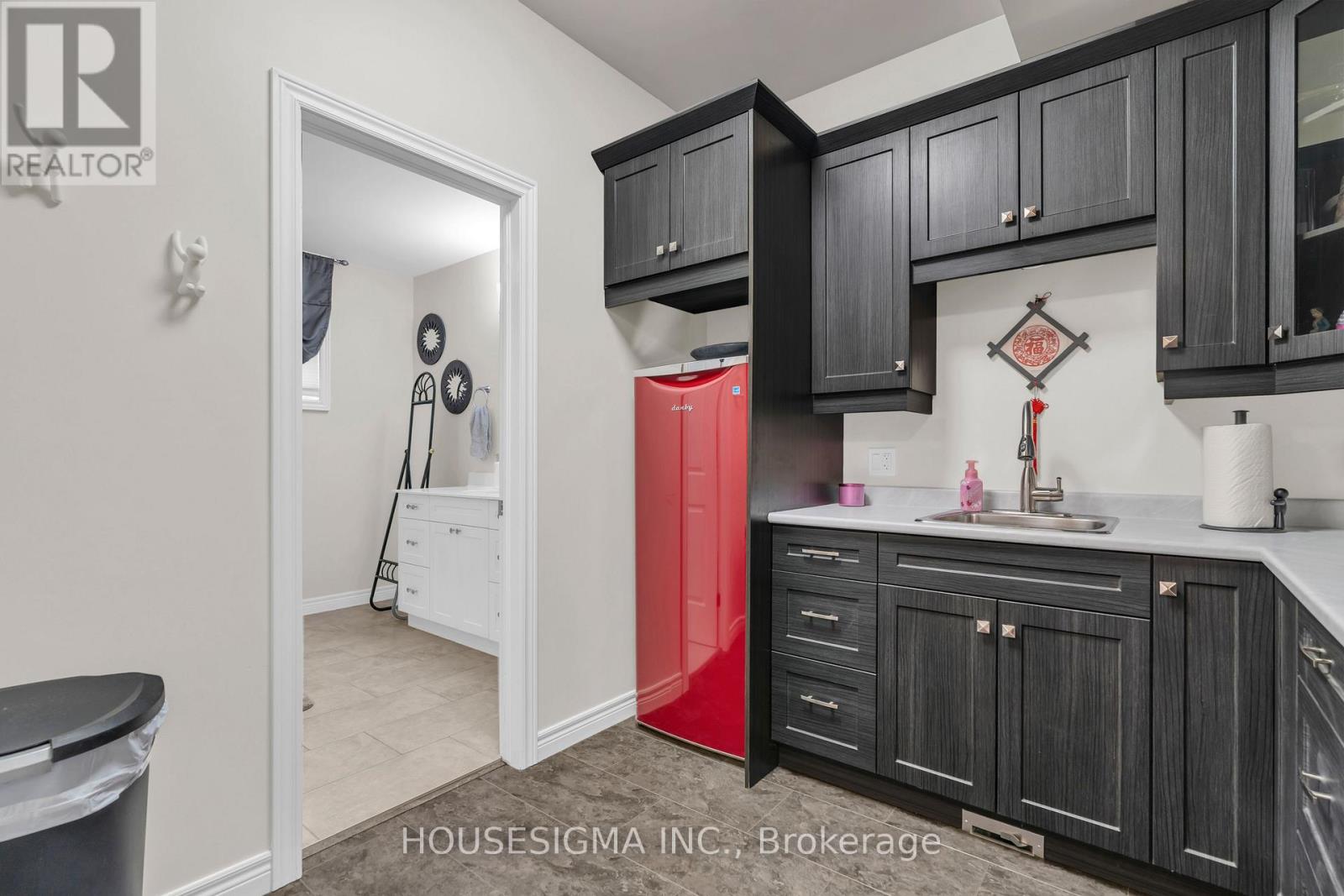 12 Starlight Lane, Thames Centre, Ontario  N0L 1G5 - Photo 14 - X12559440