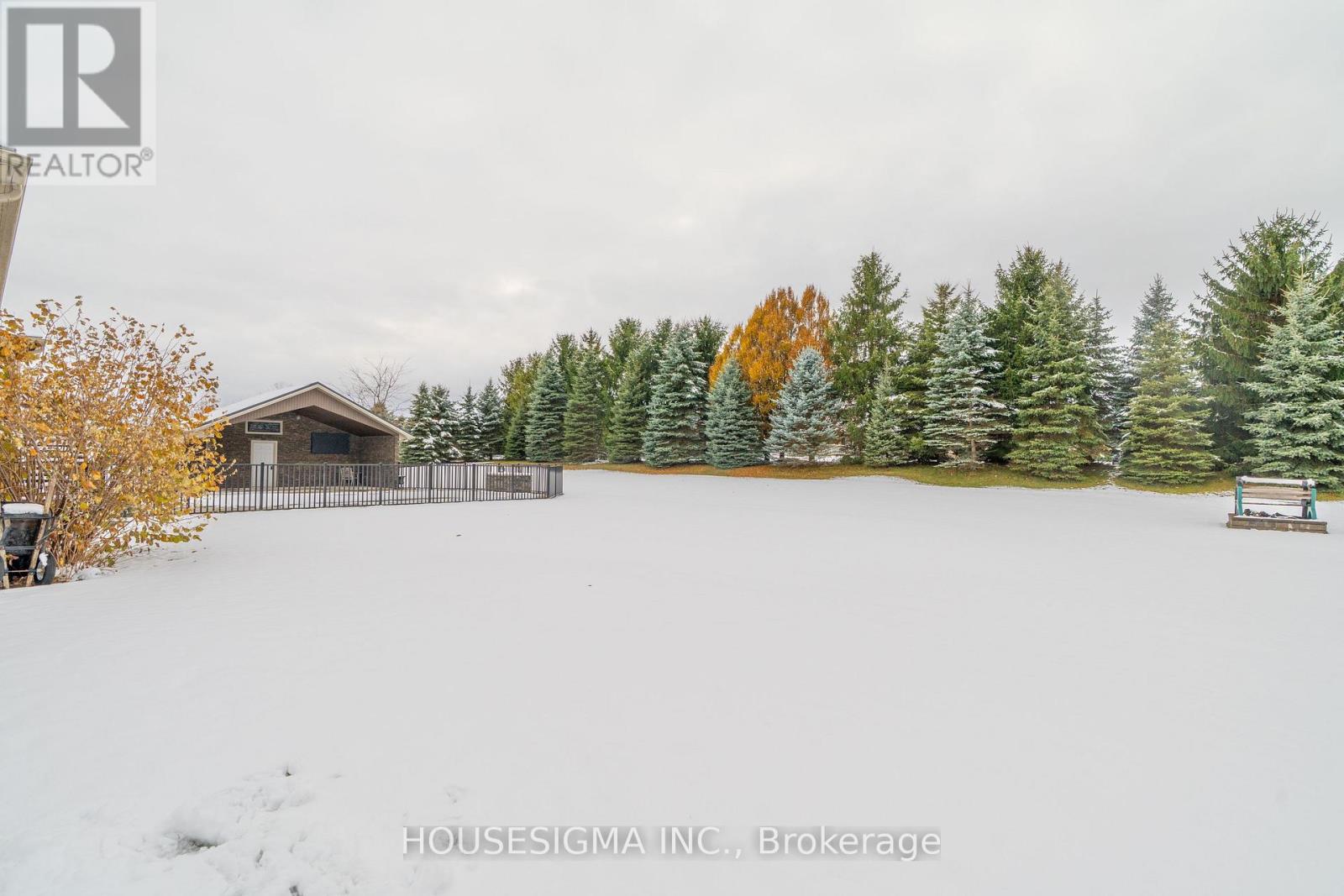 12 Starlight Lane, Thames Centre, Ontario  N0L 1G5 - Photo 3 - X12559440