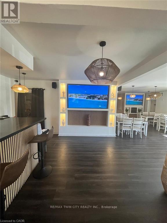 1472 King Street E, Kitchener, Ontario  N2G 2N7 - Photo 2 - X12559472