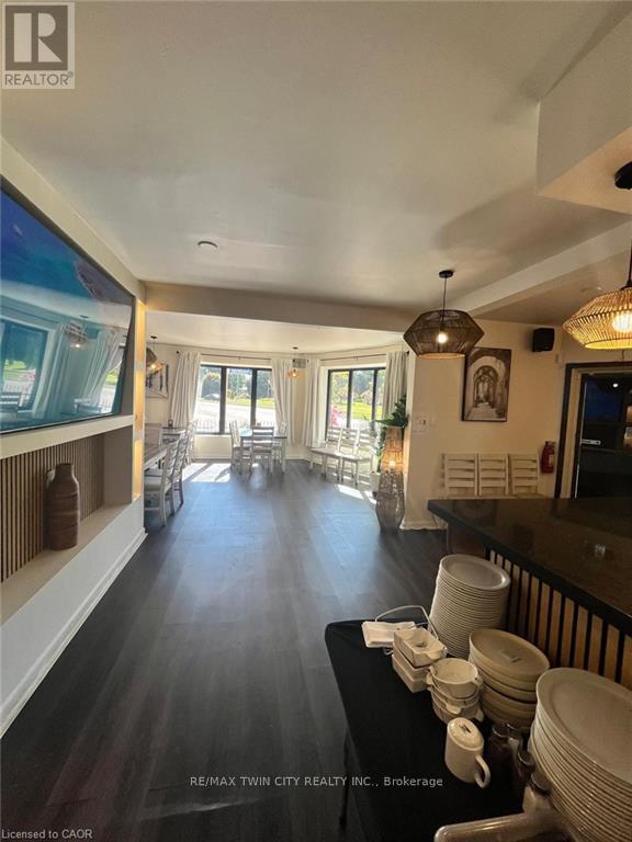 1472 King Street E, Kitchener, Ontario  N2G 2N7 - Photo 9 - X12559472