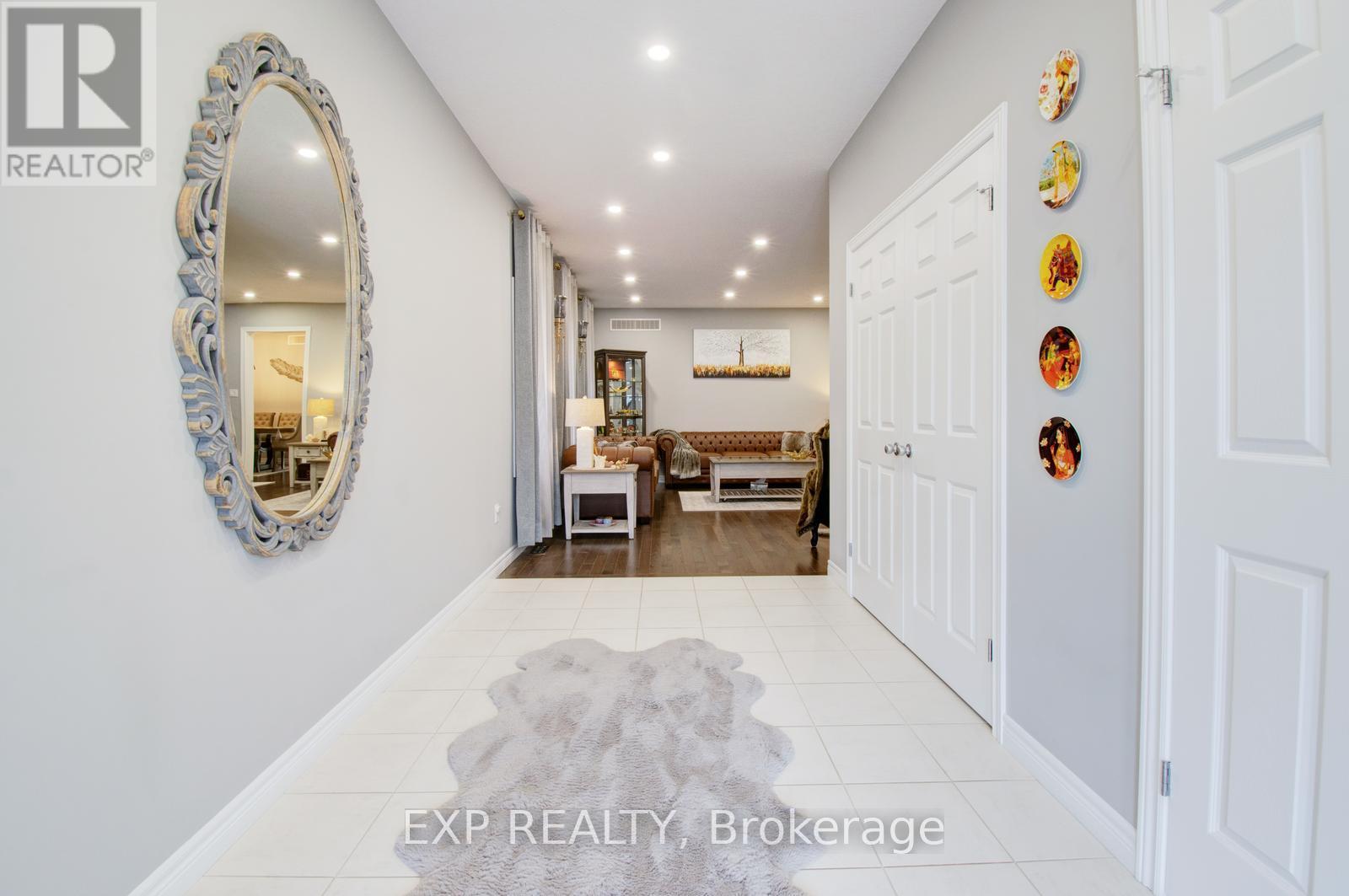 49 Scots Pine Trail, Kitchener, Ontario  N2R 0N6 - Photo 9 - X12559486