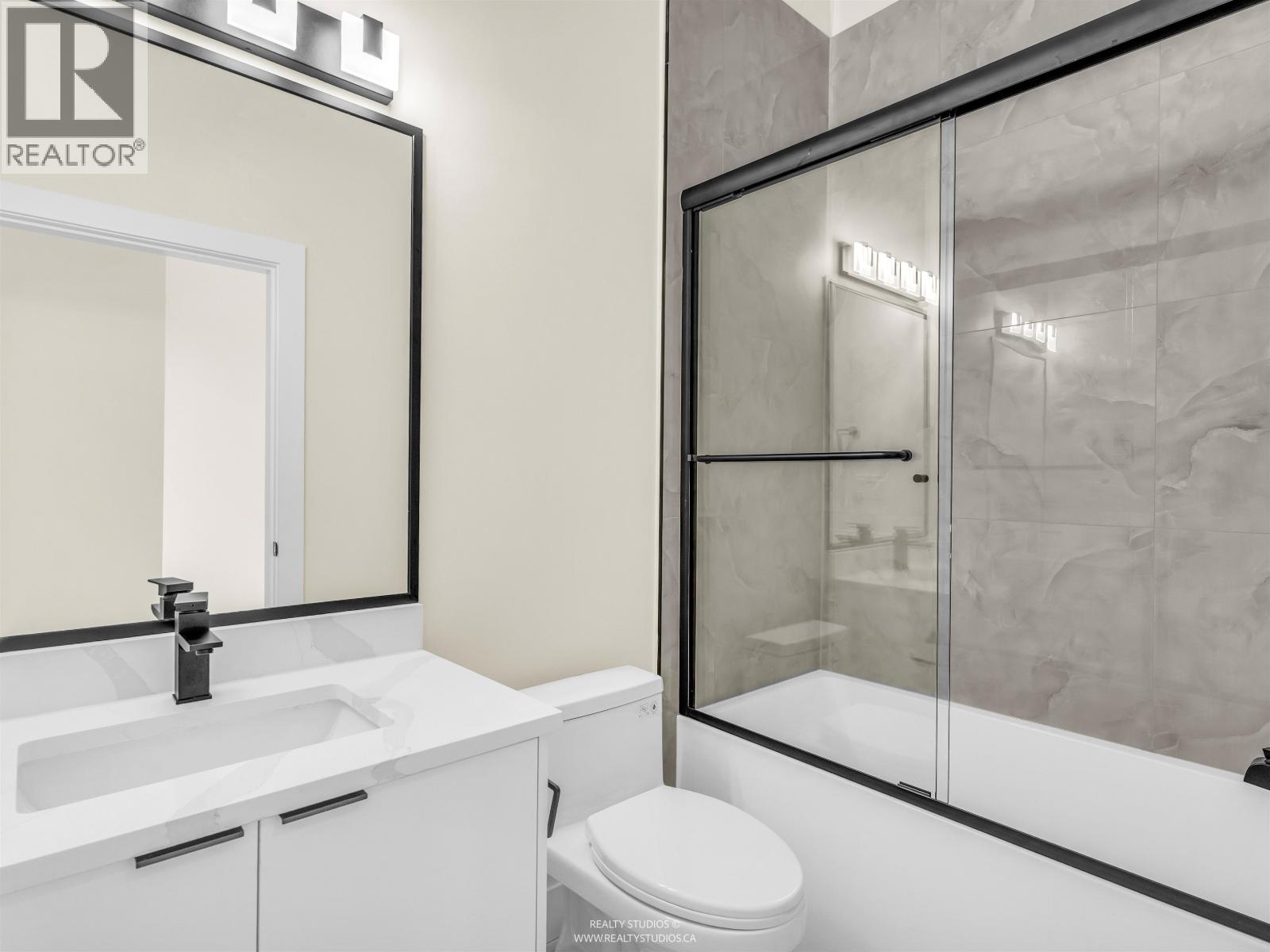 1 5221 Clarendon Street, Vancouver, British Columbia  V5R 3J7 - Photo 24 - R3068745