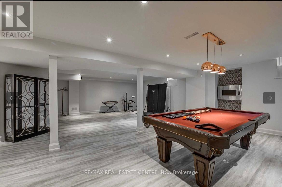 87 Great Lakes Boulevard S, Oakville, Ontario  L6L 6V7 - Photo 21 - W12559268