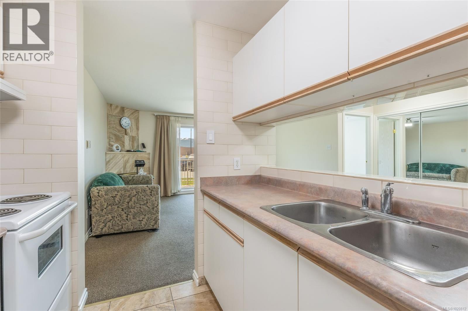 111 4971 Songbird Pl, Nanaimo, British Columbia V9T 6L1 - Photo 17 - 1020812