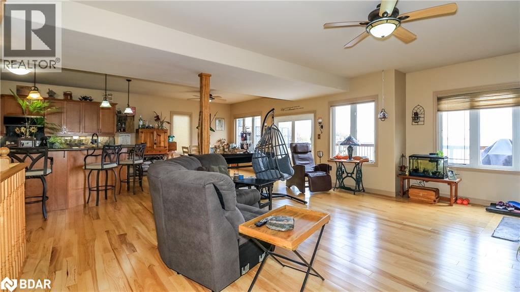 2325 Crystal Beach Road, Innisfil, Ontario  L9S 3W8 - Photo 12 - 40788658