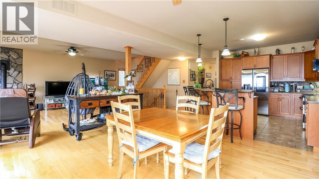 2325 Crystal Beach Road, Innisfil, Ontario  L9S 3W8 - Photo 9 - 40788658