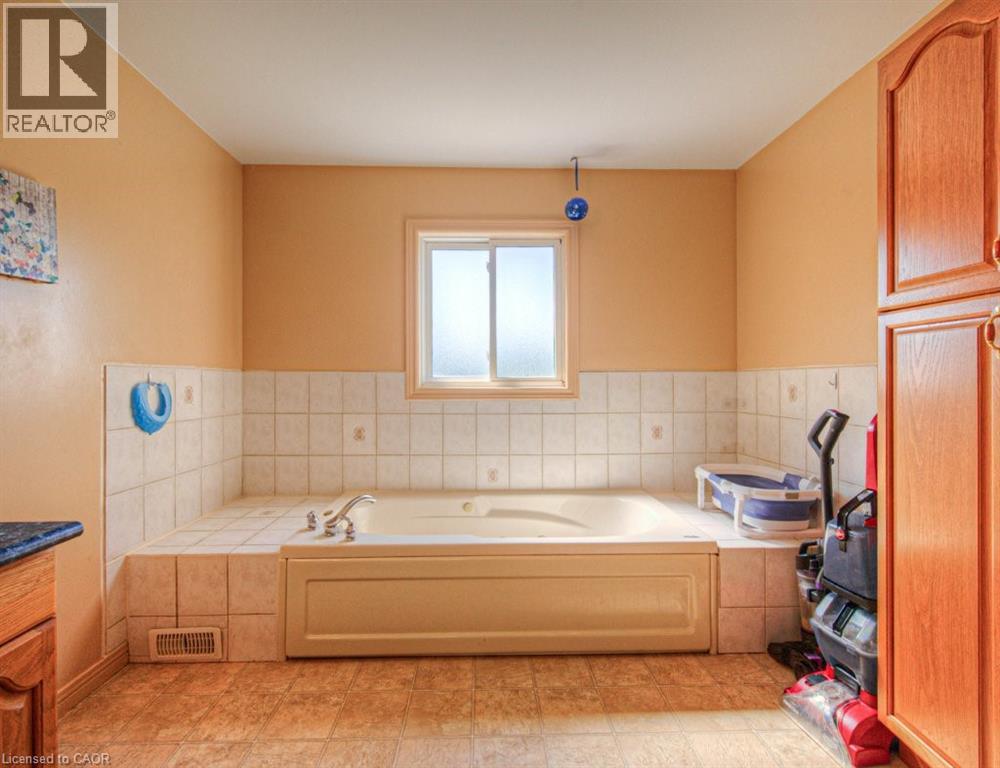 164 Green Valley Drive, Kitchener, Ontario  N2P 1C4 - Photo 21 - 40765381