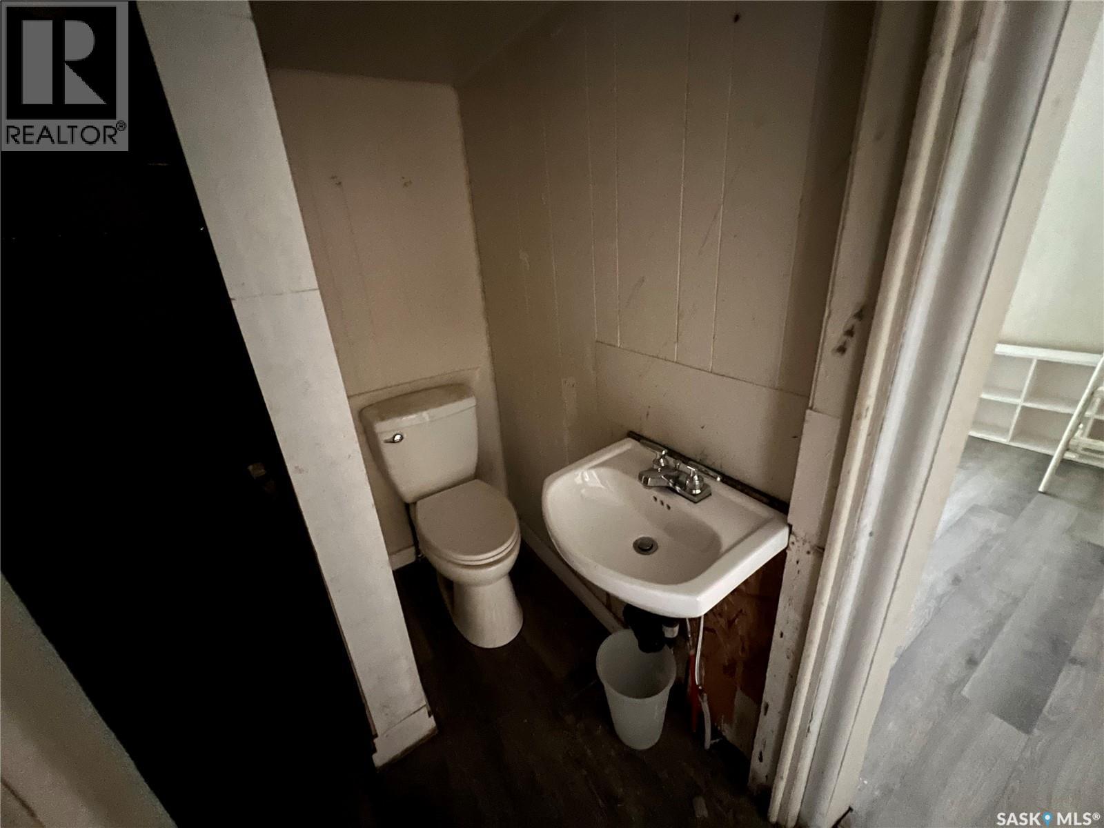 511 J Avenue S, Saskatoon, Saskatchewan  S7M 2A7 - Photo 8 - SK024328