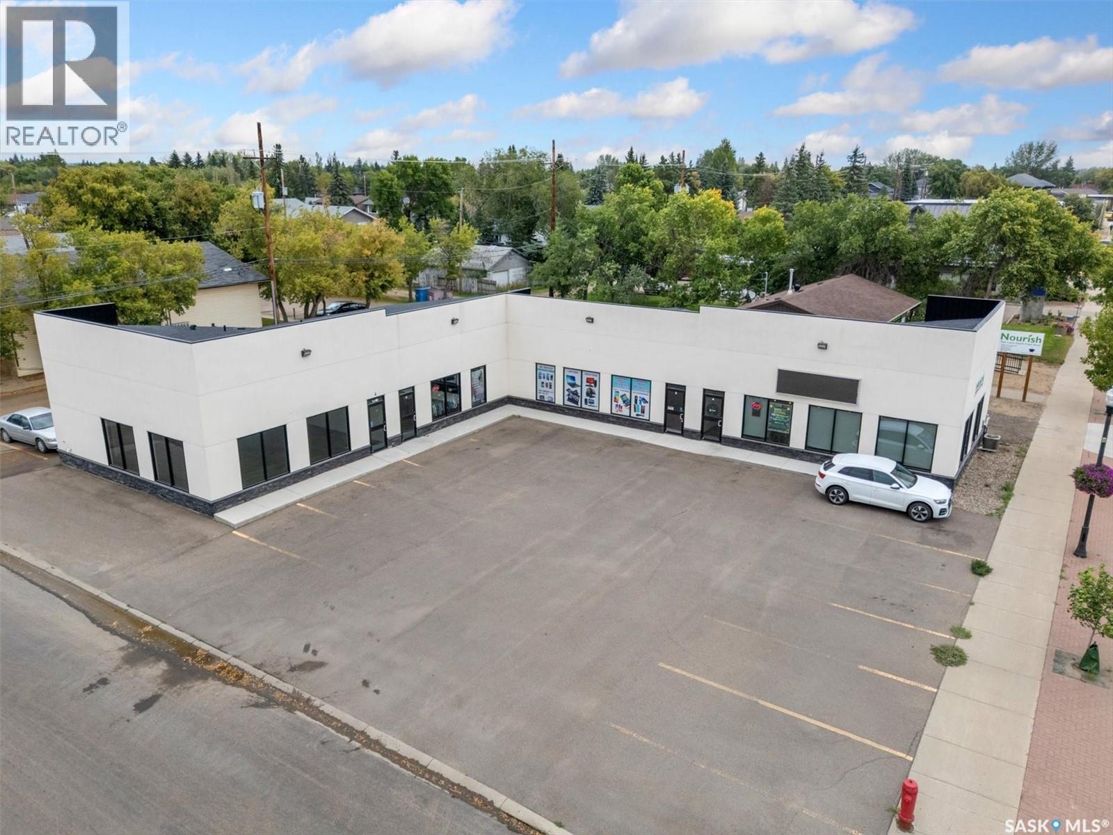 3 212 Central STREET W, Warman, Saskatchewan