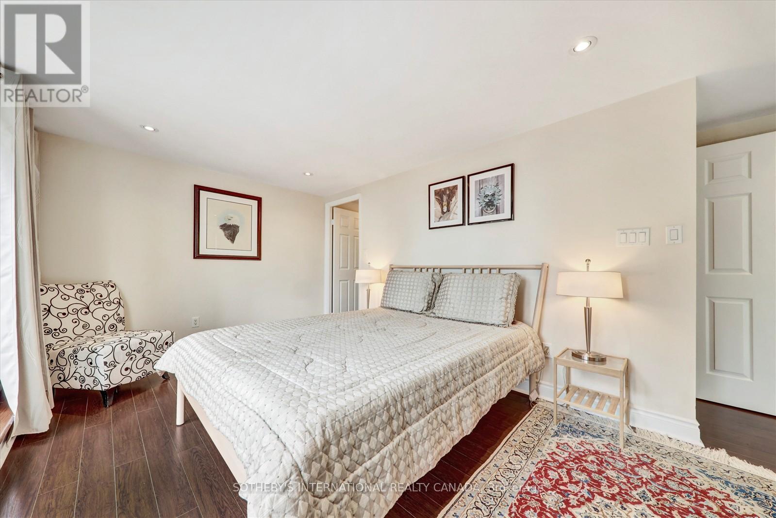 Ph 1904 - 80 Cumberland Street, Toronto, Ontario  M5R 3V1 - Photo 15 - C12559562