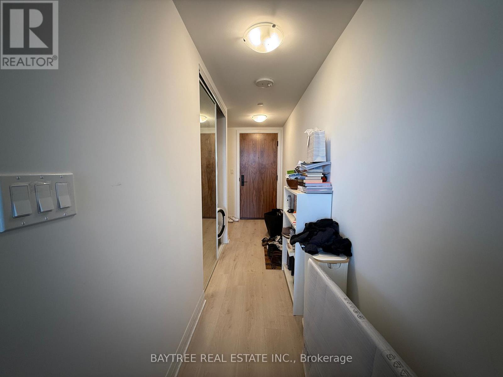 2107 - 99 Foxbar Road, Toronto, Ontario  M4V 0B2 - Photo 11 - C12559576