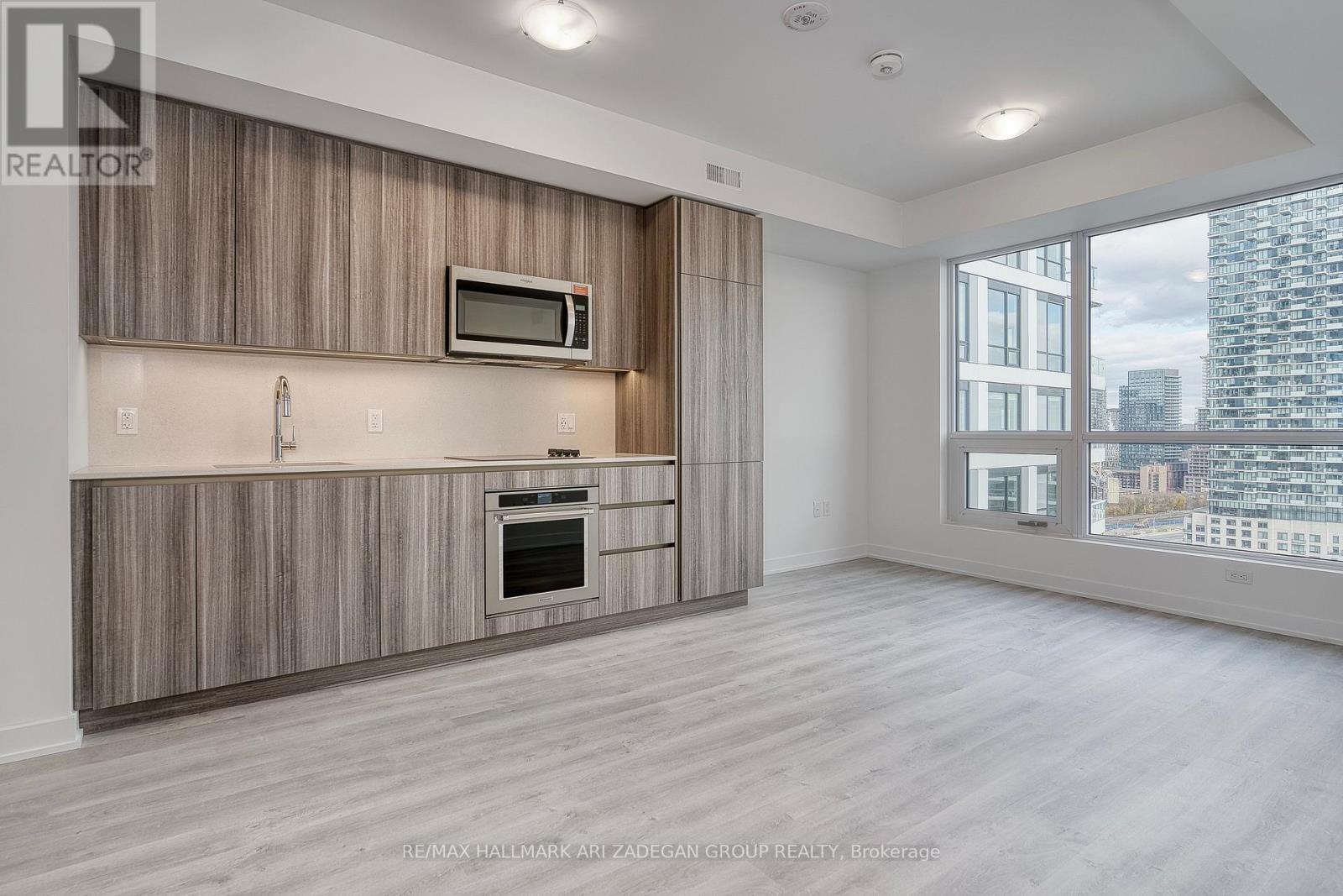 162 Queens Quay E, Toronto, Ontario  M5A 4J9 - Photo 7 - C12559620