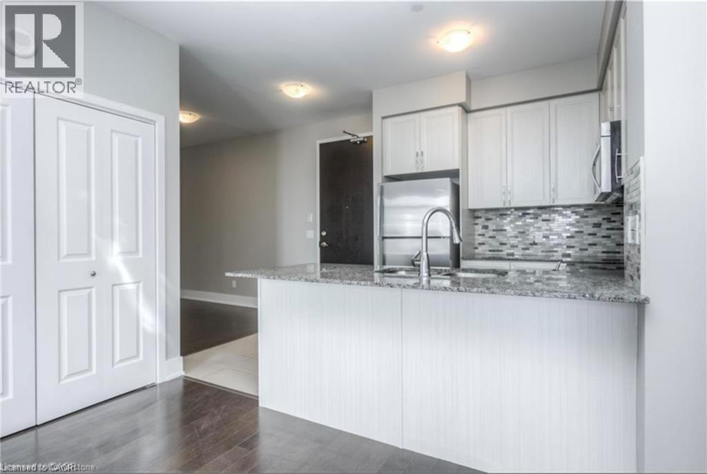 144 Park Street Unit# 1404, Waterloo, Ontario  N2L 0B6 - Photo 26 - 40789369