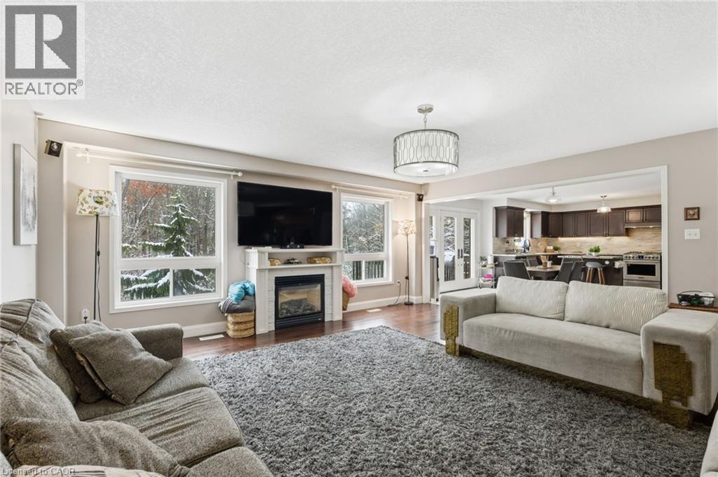 17 Hoodless Court, Brantford, Ontario  N3T 0A8 - Photo 14 - 40789350