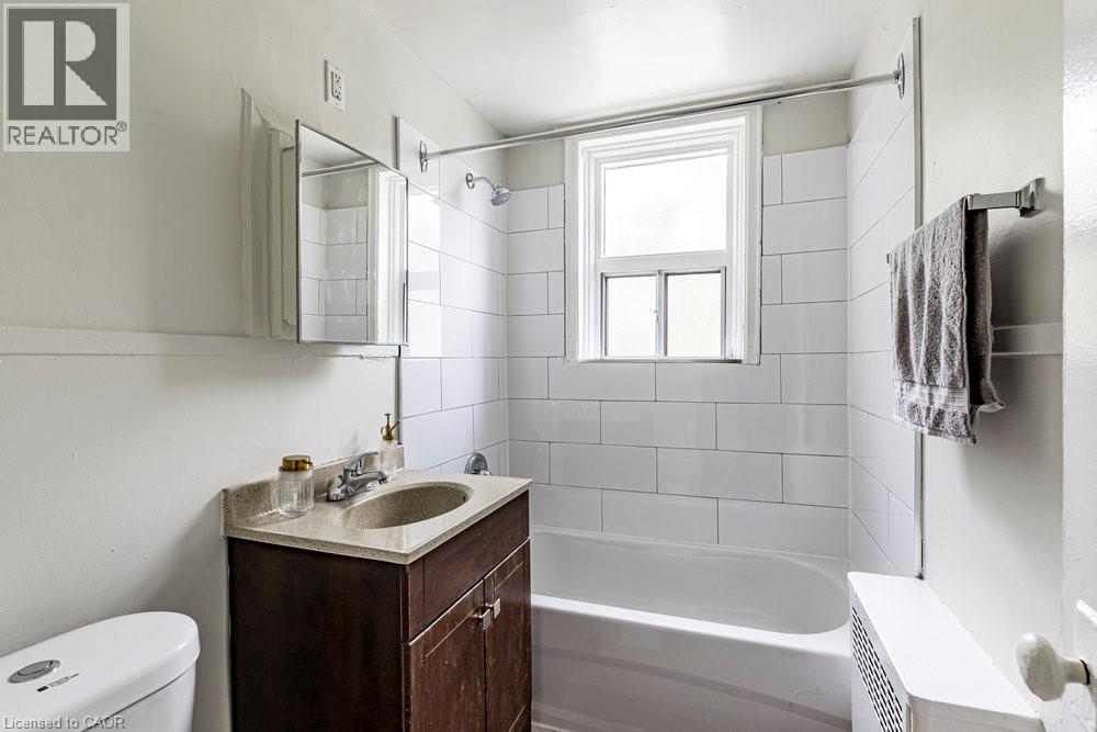 118 St. Joseph's Drive Unit# 404, Hamilton, Ontario  L8N 2E7 - Photo 11 - 40789300