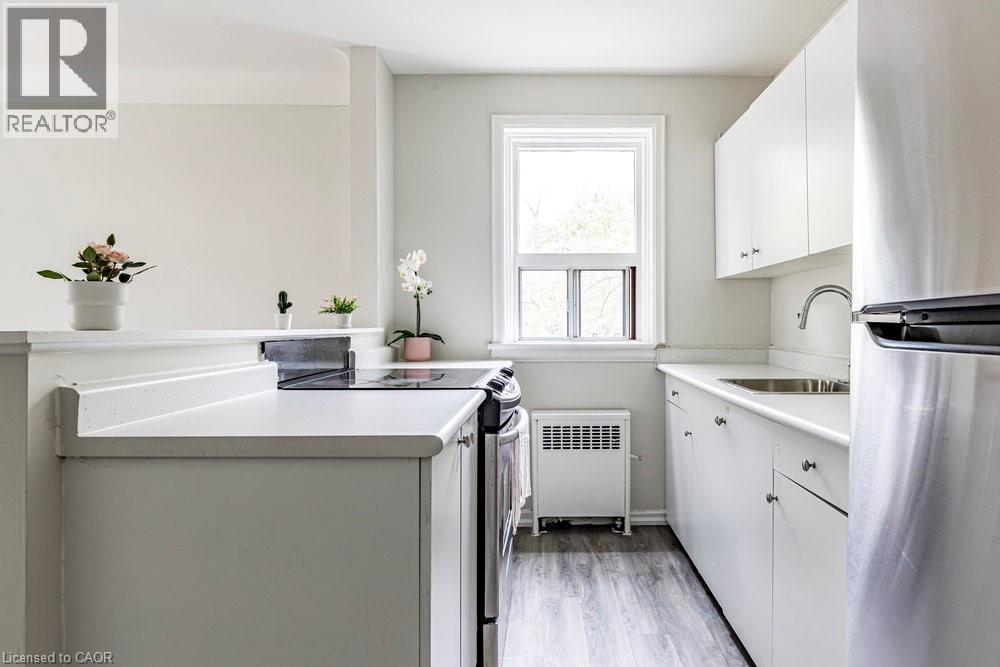 118 St. Joseph's Drive Unit# 404, Hamilton, Ontario  L8N 2E7 - Photo 5 - 40789300