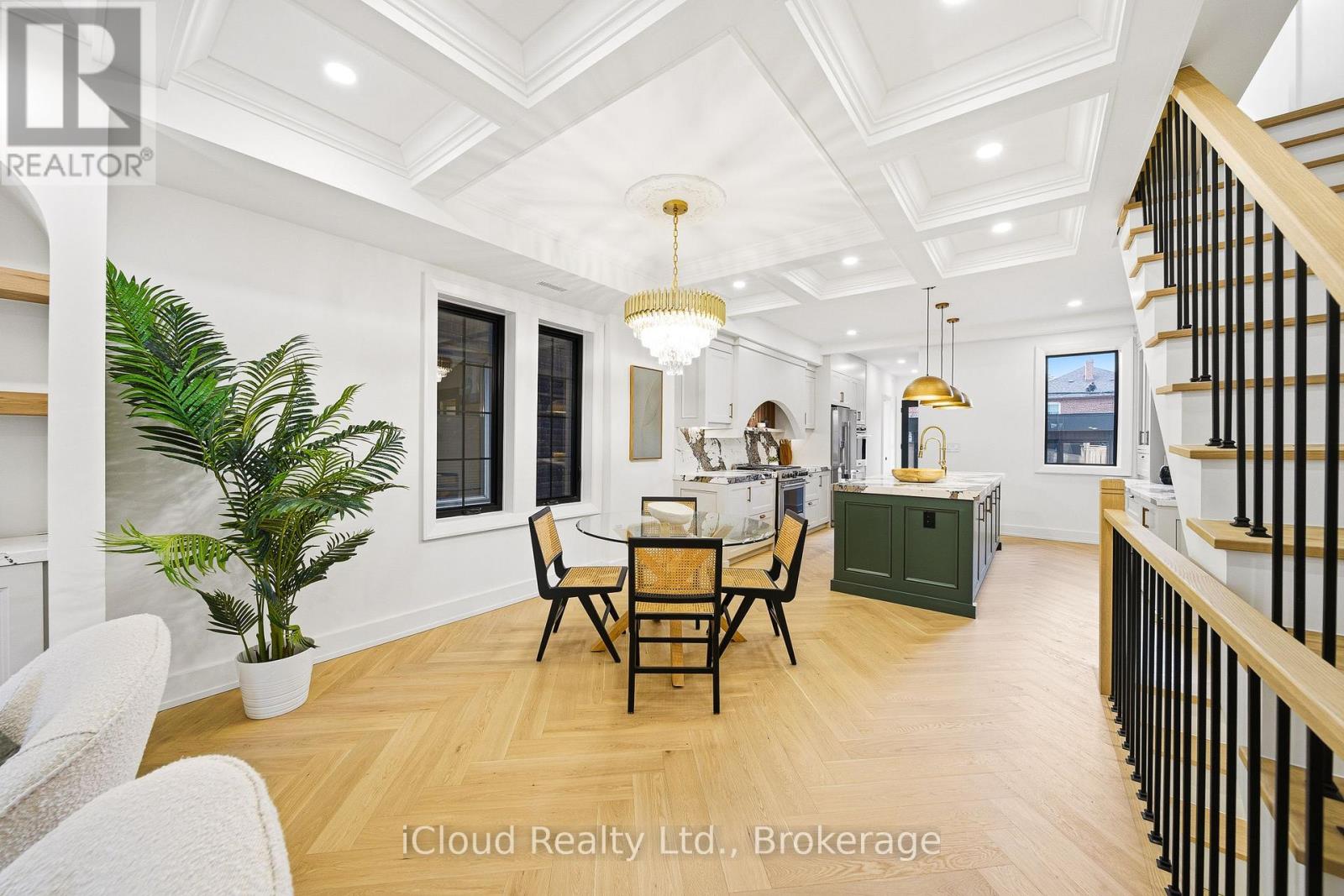 74 Langford Avenue, Toronto, Ontario  M4J 3E3 - Photo 10 - E12559556