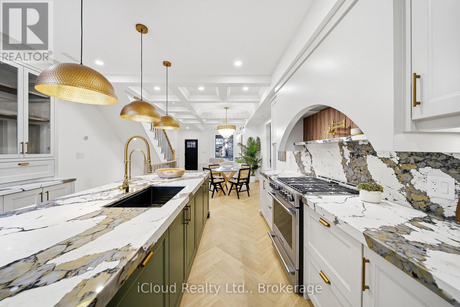 74 Langford Avenue, Toronto, Ontario  M4J 3E3 - Photo 16 - E12559556