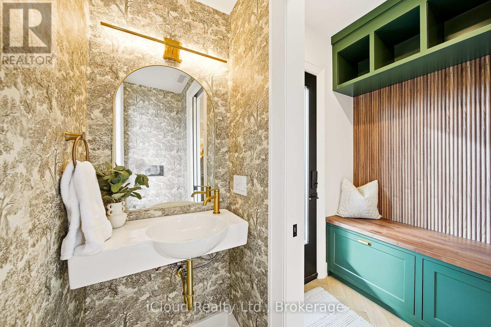 74 Langford Avenue, Toronto, Ontario  M4J 3E3 - Photo 22 - E12559556