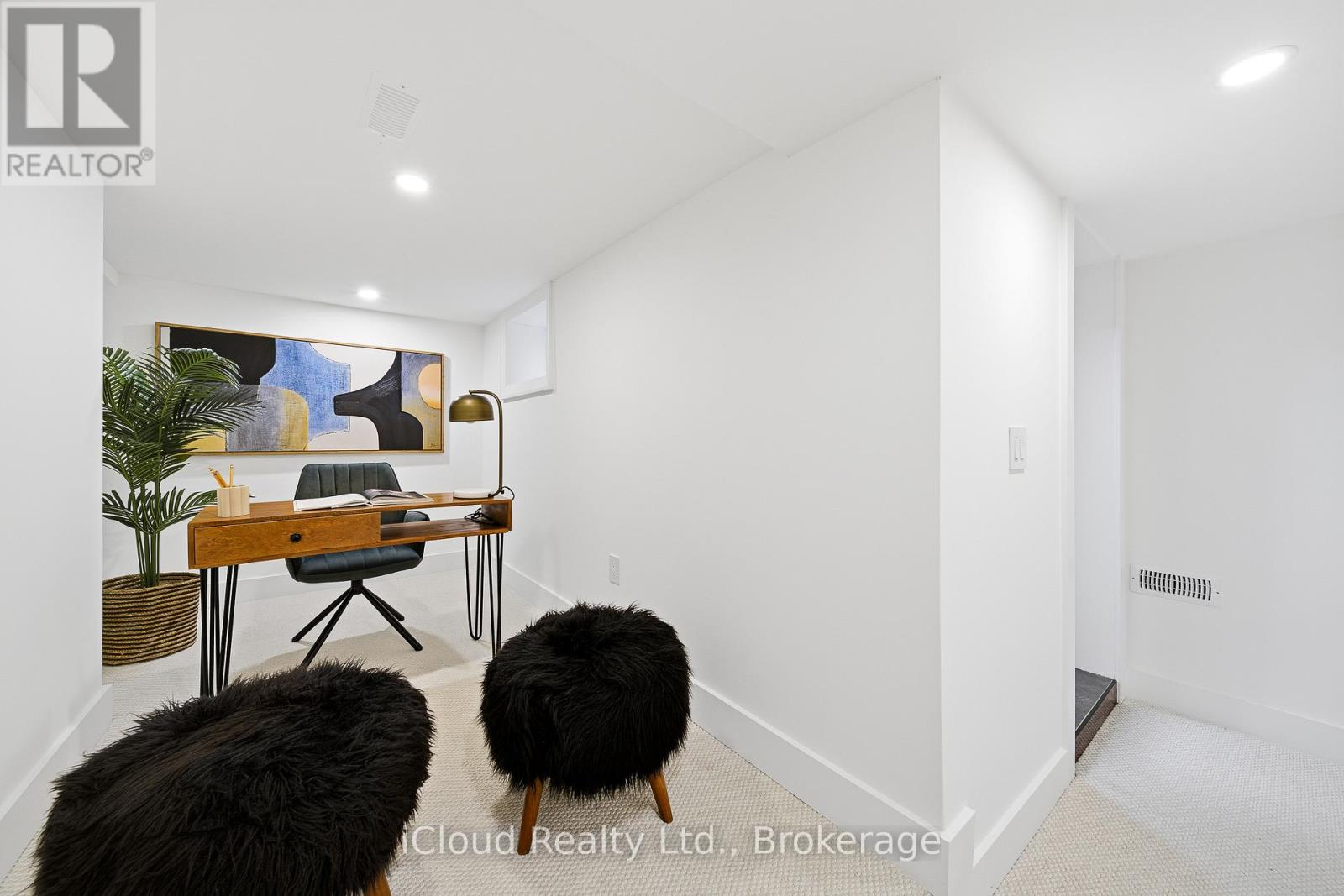 74 Langford Avenue, Toronto, Ontario  M4J 3E3 - Photo 36 - E12559556