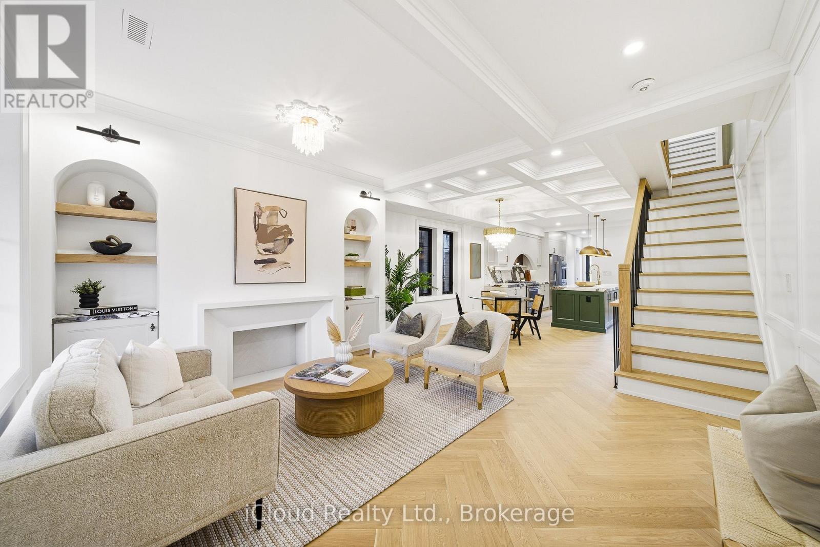 74 Langford Avenue, Toronto, Ontario  M4J 3E3 - Photo 5 - E12559556