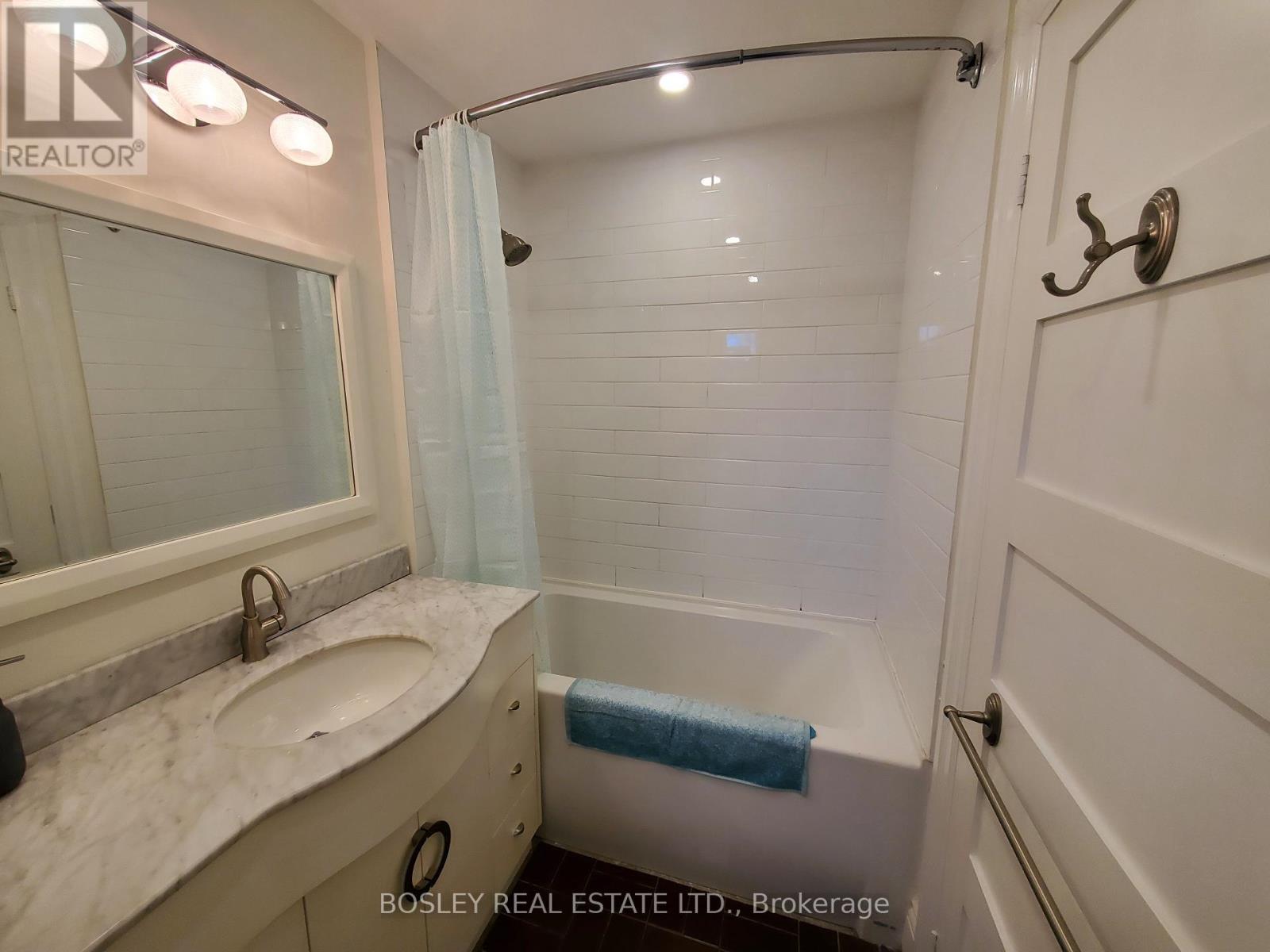 597 Carlaw Avenue, Toronto, Ontario  M4K 3K4 - Photo 18 - E12559568