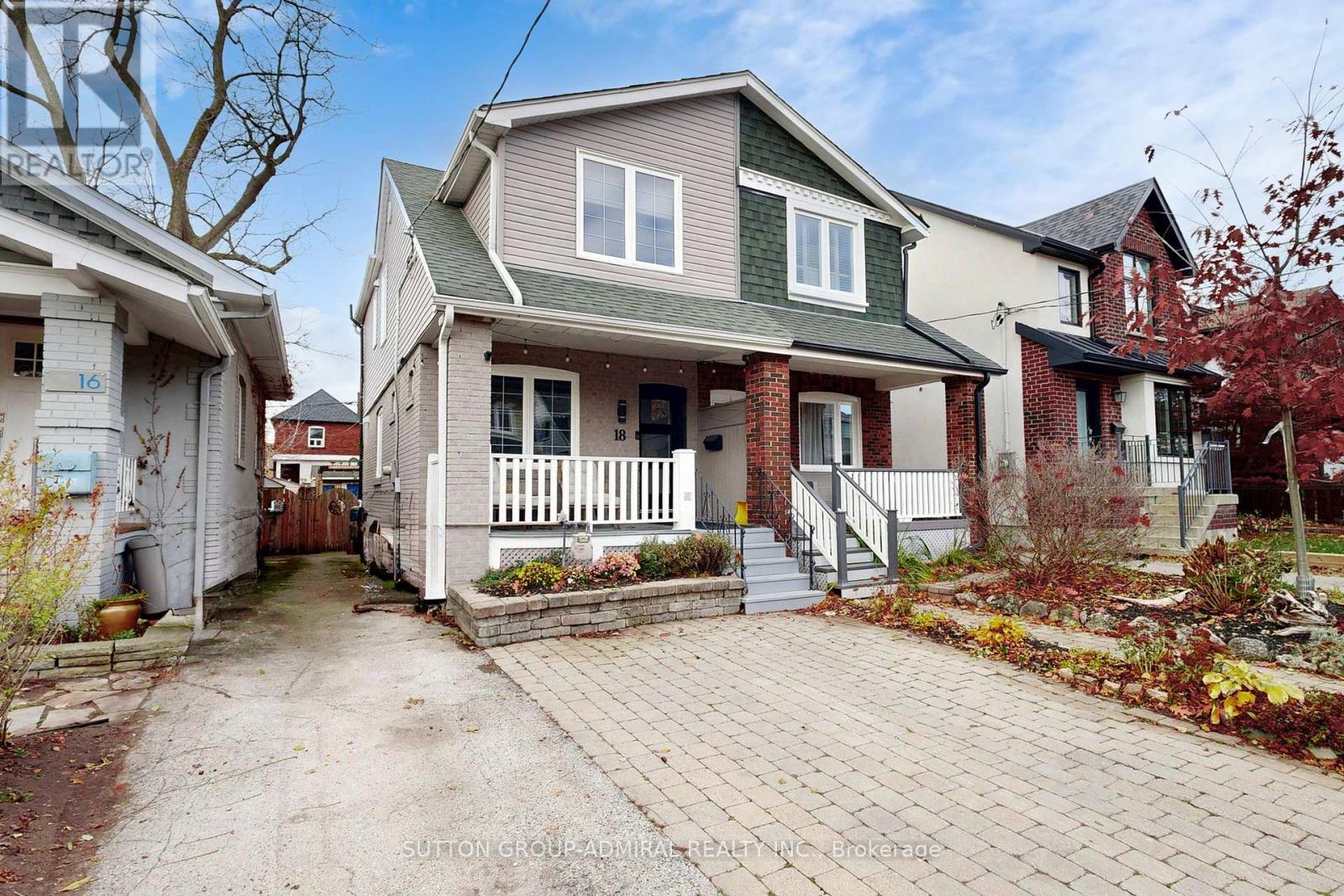 18 LEROY AVENUE, Toronto, Ontario