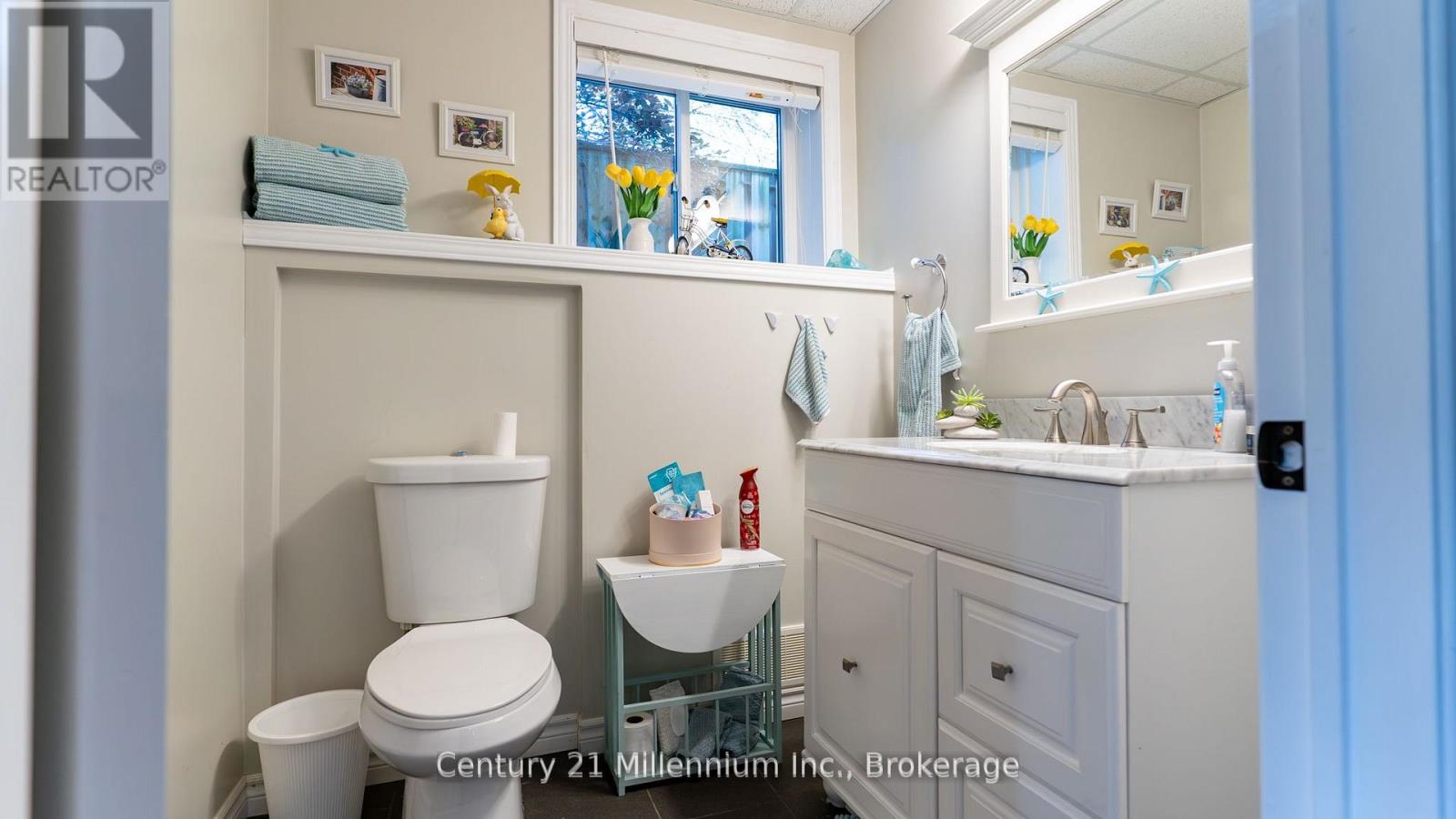 5 Sugar Maple Lane, Wasaga Beach, Ontario  L9Z 1P4 - Photo 33 - S12559792