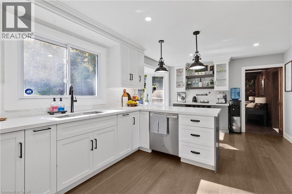 94 Dorchester Drive, Grimsby, Ontario  L3M 1A8 - Photo 11 - 40778444