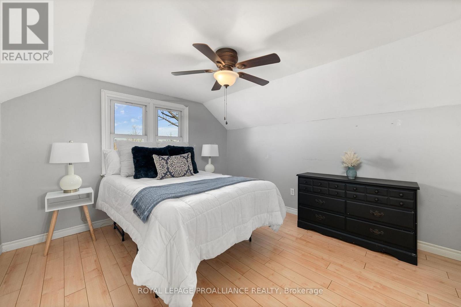 1067 Airport Parkway, Belleville, Ontario  K8N 4Z6 - Photo 21 - X12559716