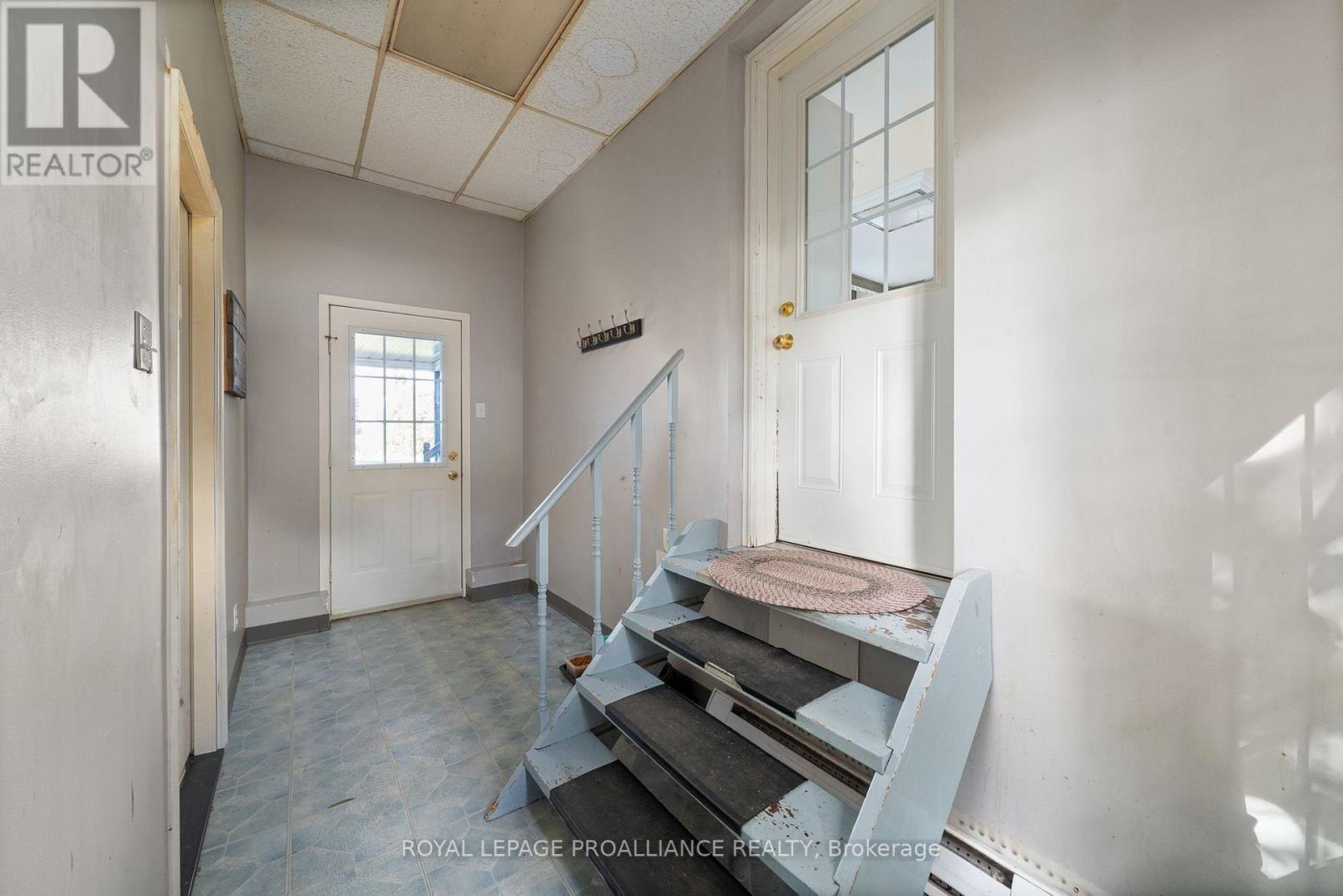 1067 Airport Parkway, Belleville, Ontario  K8N 4Z6 - Photo 27 - X12559716