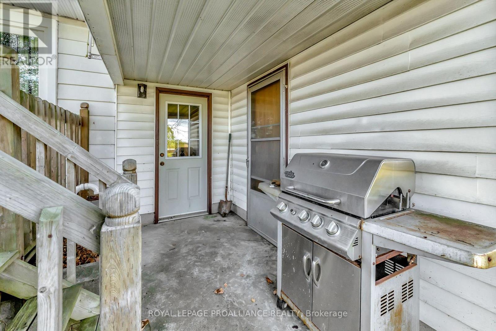 1067 Airport Parkway, Belleville, Ontario  K8N 4Z6 - Photo 28 - X12559716