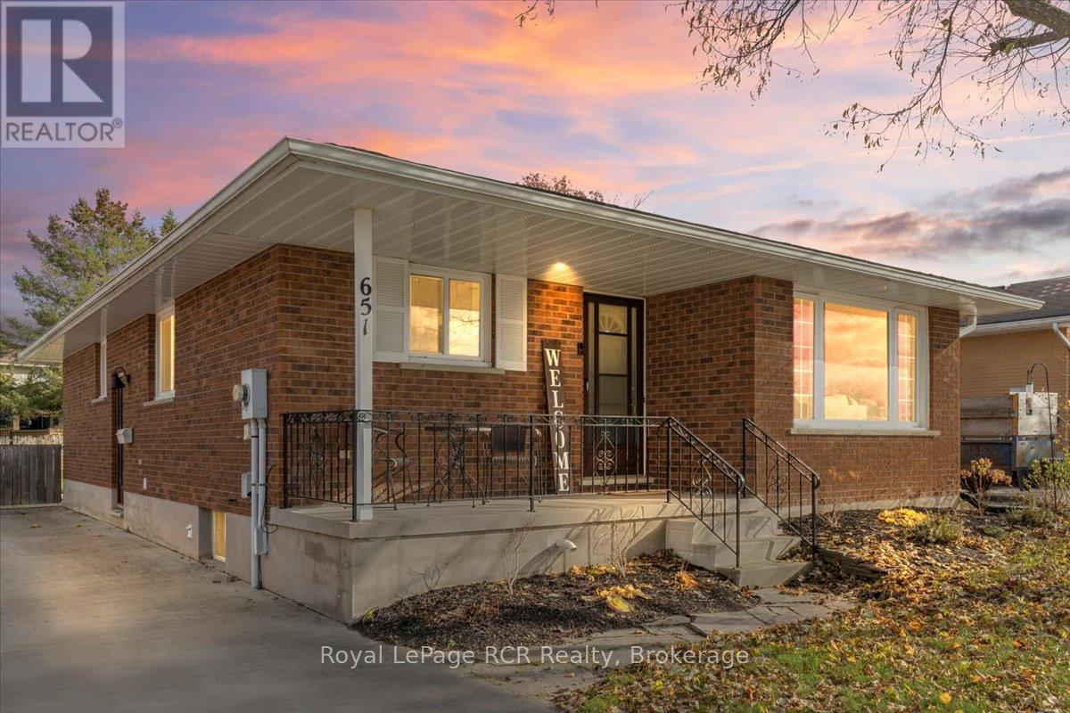 651 19th Avenue, Hanover, Ontario  N4N 3M8 - Photo 32 - X12559774