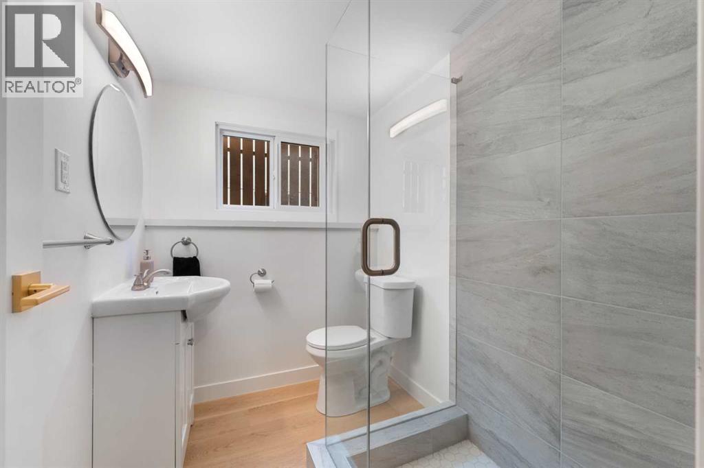 2606 26 Street Sw, Calgary, Alberta  T3E 2A9 - Photo 18 - A2271579