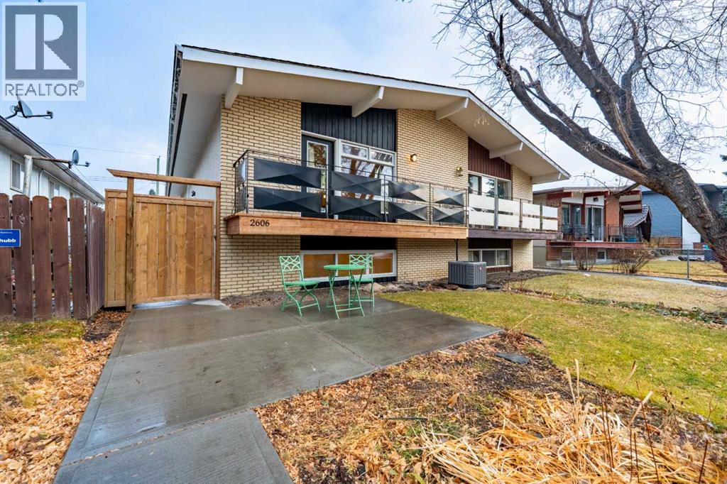 2606 26 Street Sw, Calgary, Alberta  T3E 2A9 - Photo 1 - A2271579