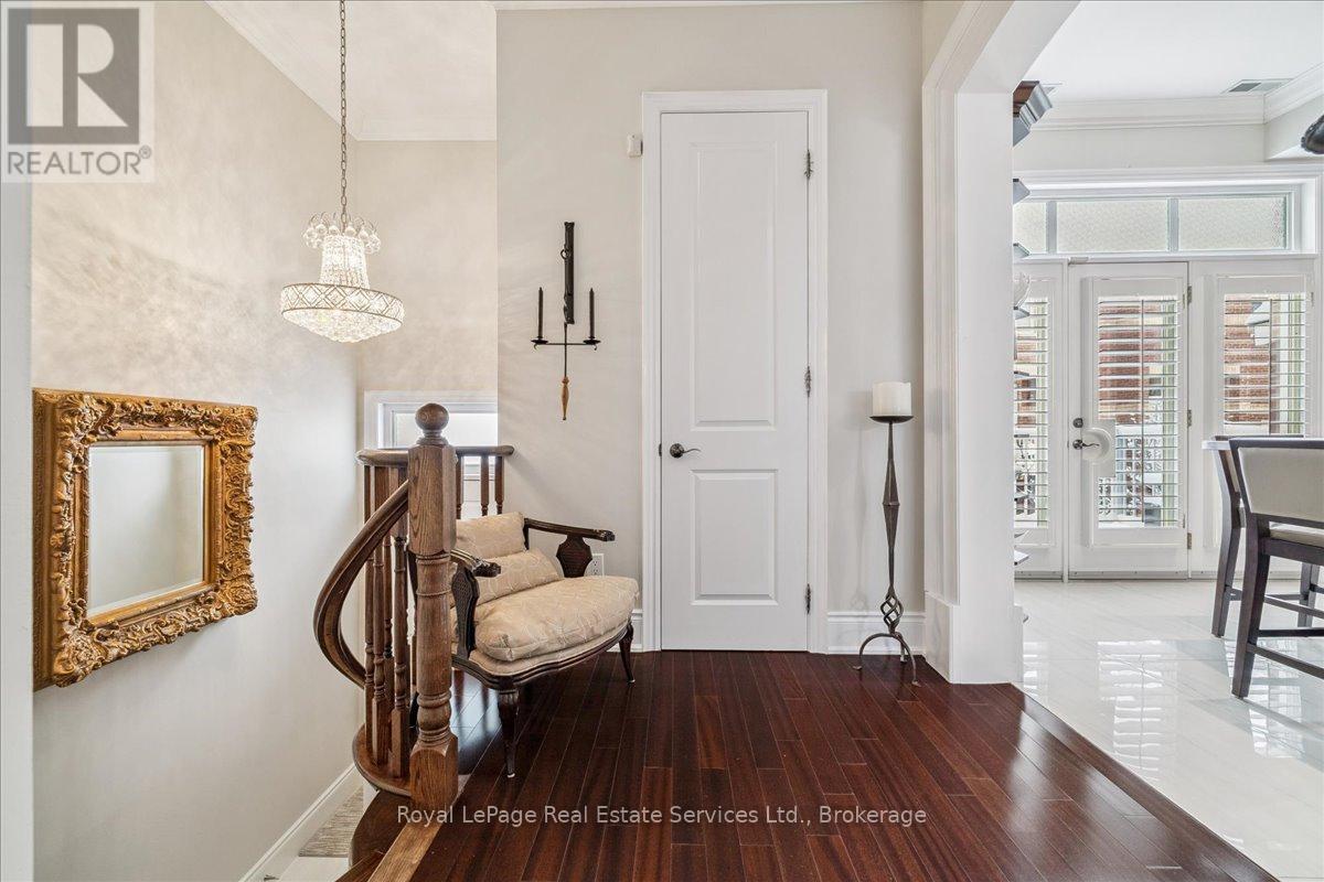 3 - 120 Bronte Road, Oakville, Ontario  L6L 3C1 - Photo 3 - W12534728