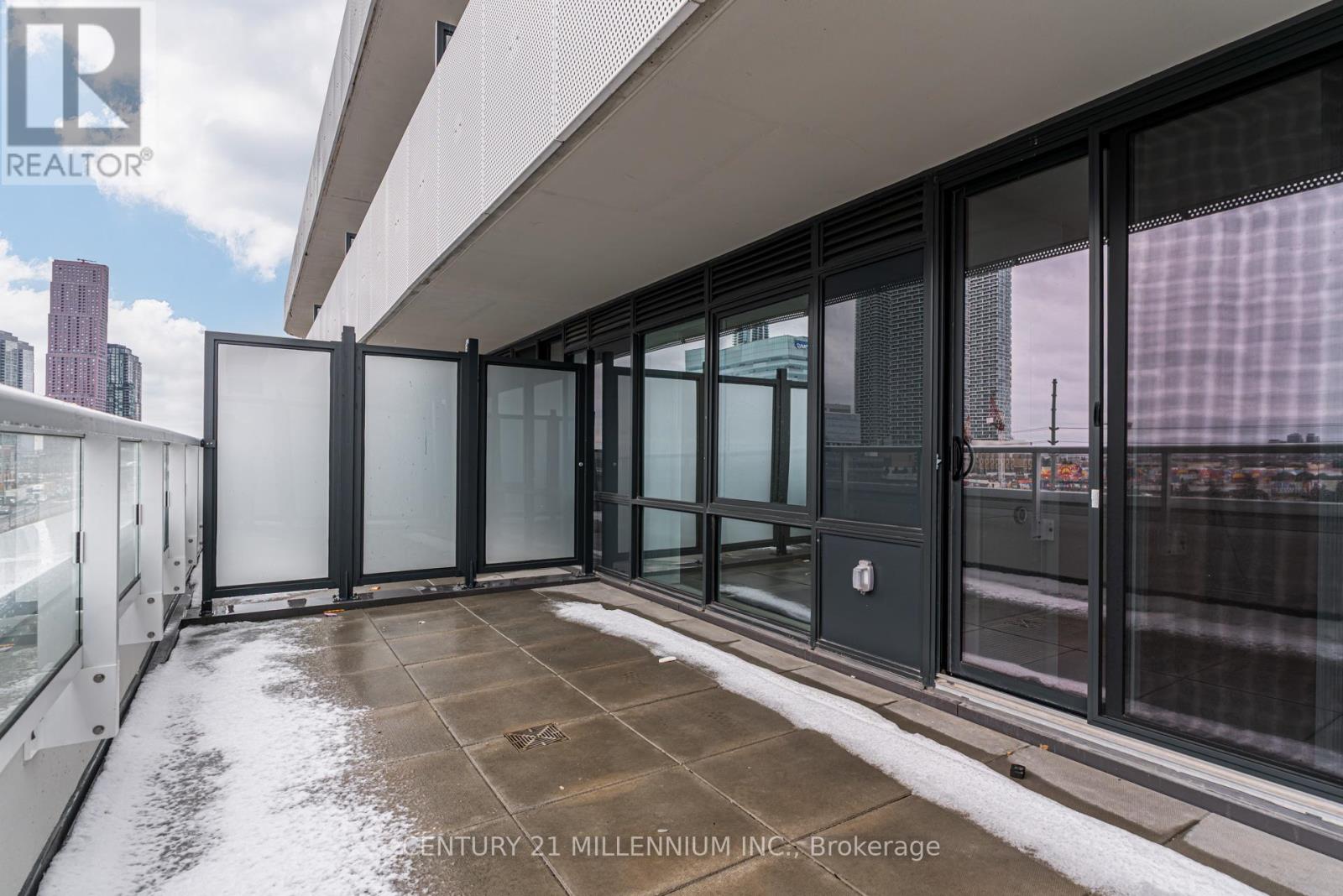 8 Interchange Way, Vaughan, Ontario  L4K 5Z7 - Photo 28 - N12559624