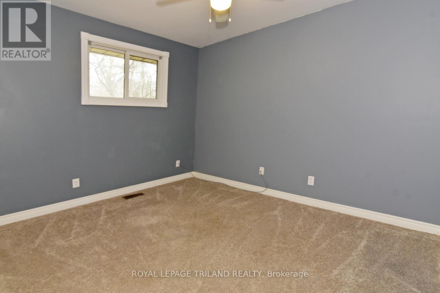 9599 Pleasant Road, Lambton Shores, Ontario  N0N 1J1 - Photo 16 - X12559754